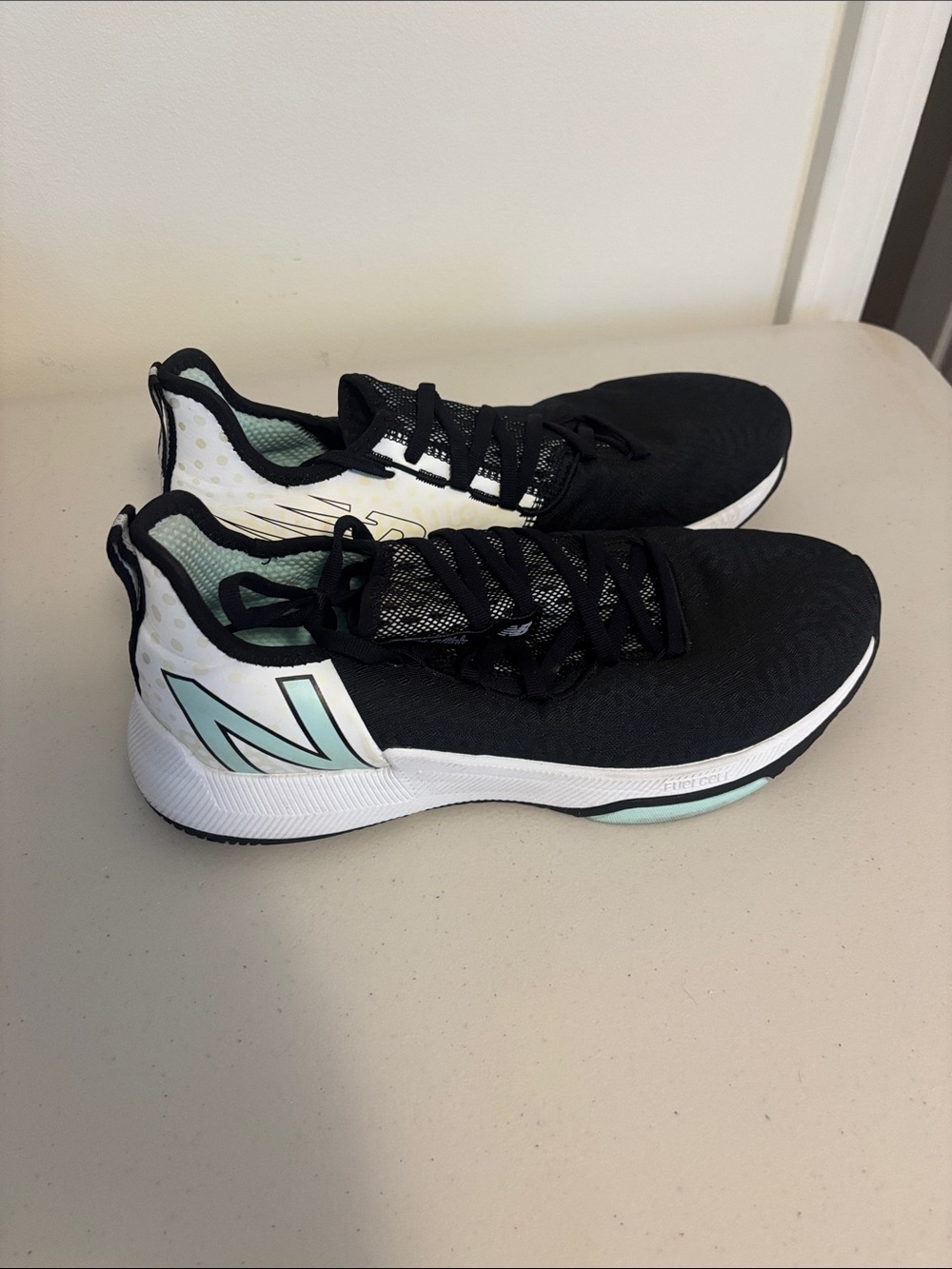 New Balance Black & Mint Performance Trainers